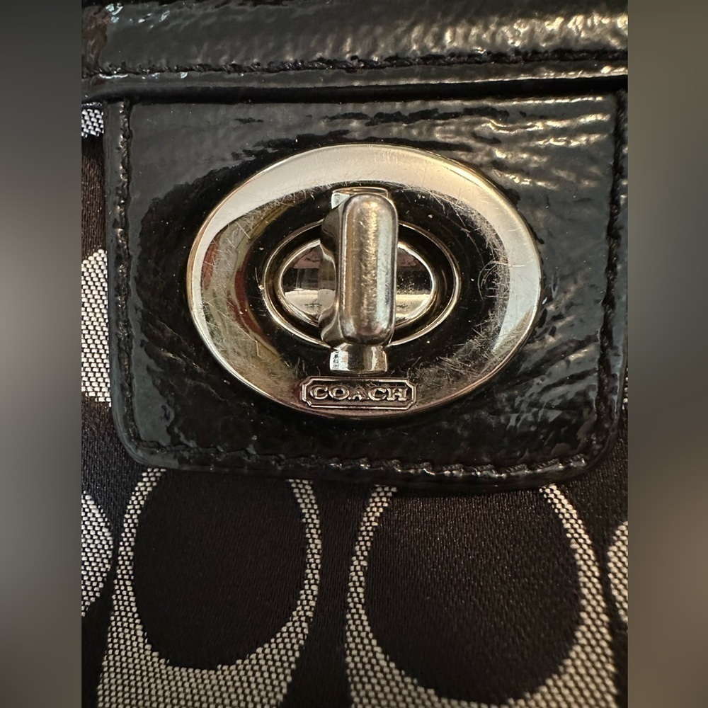 Coach Signature Logo North/South Purse-Tote-Satchel-Handbag - Picture 4 of 11